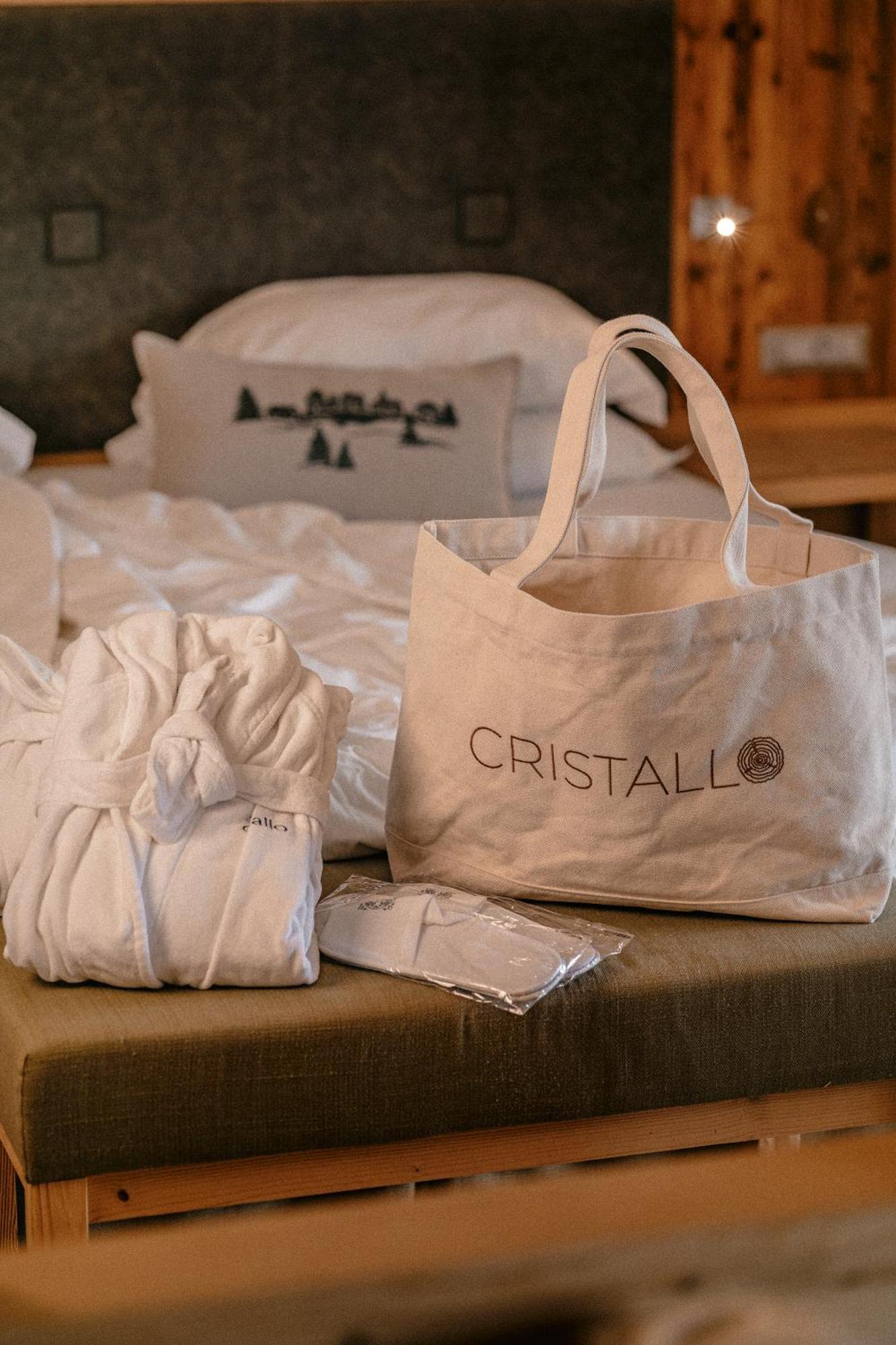 Cristallo Sport & Wellness Hotel Levico Terme Exterior foto